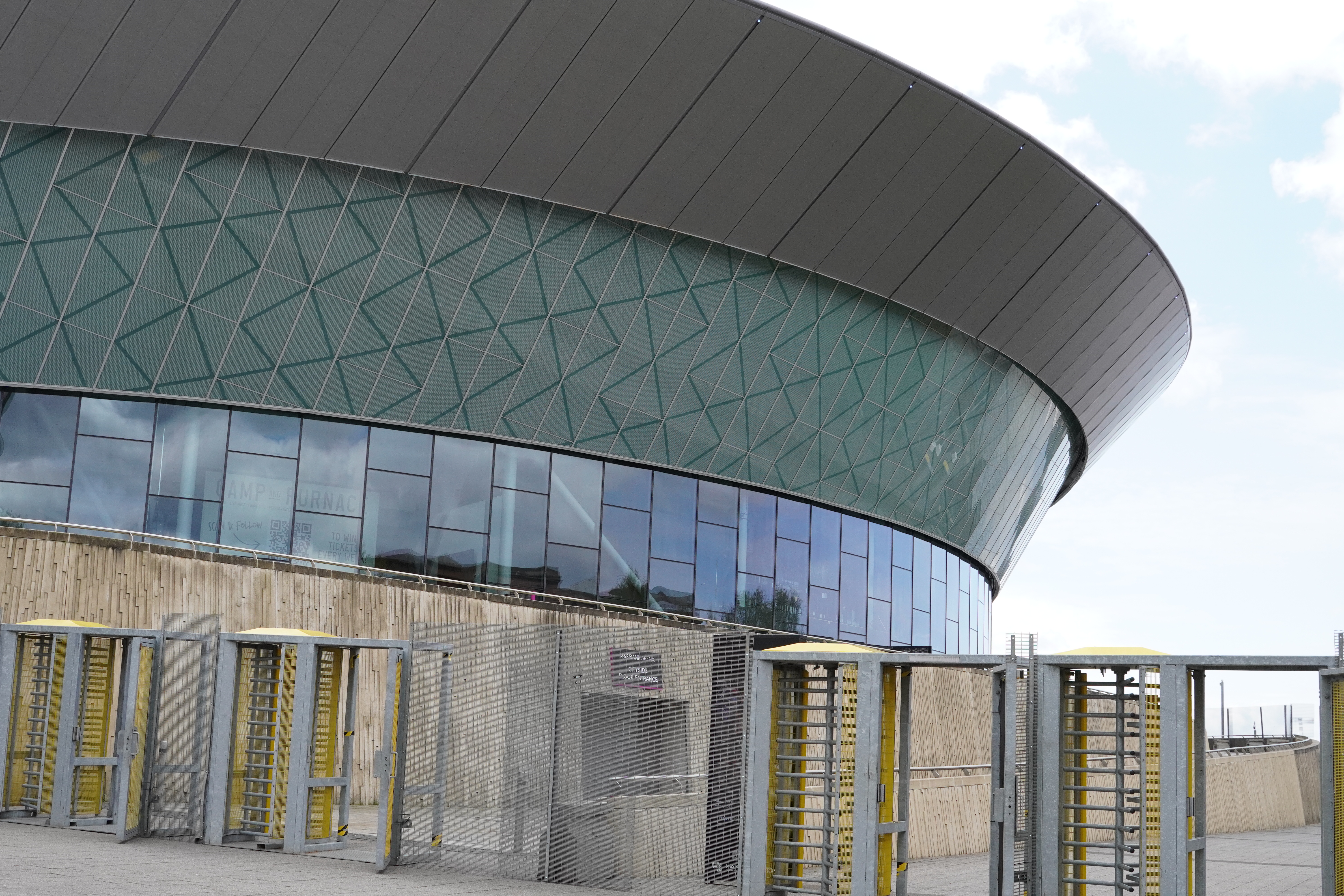 RDS fencing surrounding M&S bank arena 